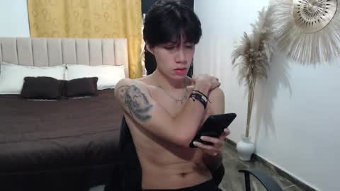 Snapshot of elio_collem chatting on 16, 11, 2025 ELIO online show from 16, 11, 2025