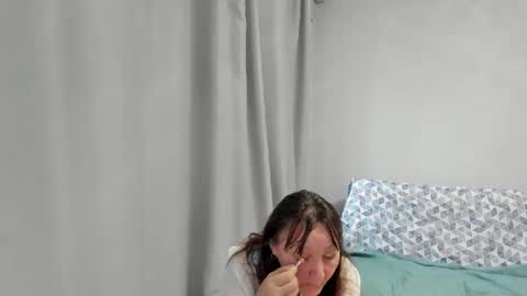 Snapshot of elis_gabbi chatting on 31, 10, 2025 Elis online show from 31, 10, 2025