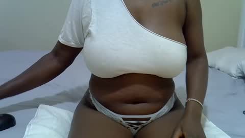 lisathegoddess online show from 4, 12, 2024