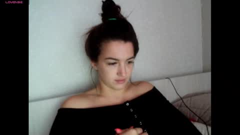 elisa_dove208 online show from 25, 9, 2025