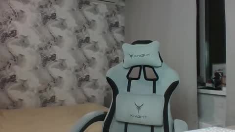 Aletta Oushen online show from 7, 2, 2026