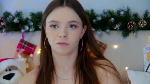 ElisabethDavis online show from 5, 1, 2025