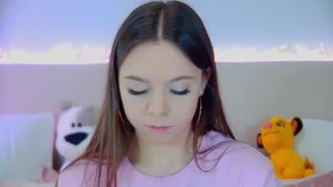 ElisabethDavis online show from 6, 3, 2025