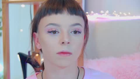 ElisabethDavis online show from 17, 9, 2025