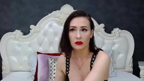 Krissy online show from 20, 11, 2025