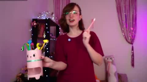 elise_nyx online show from 6, 3, 2026