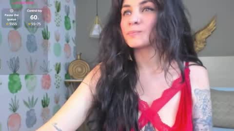 E L I S S A online show from 14, 1, 2025