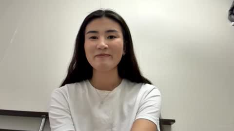 Snapshot of elissakoebel chatting on 4, 12, 2025 Mei online show from 4, 12, 2025