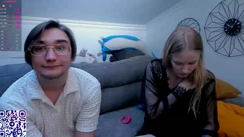 Snapshot of eliteeros chatting on 8, 3, 2026 EliteEros online show from 8, 3, 2026