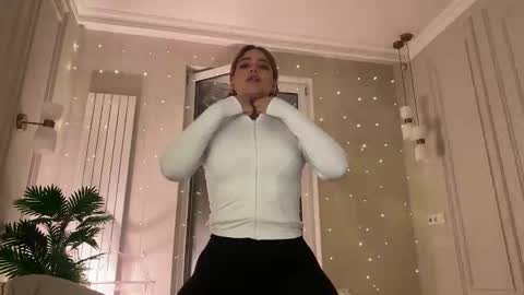 Snapshot of elixiirr chatting on 25, 2, 2026 Stephanie online show from 25, 2, 2026