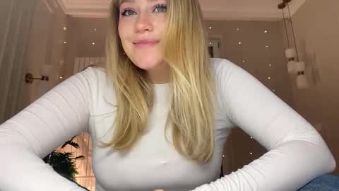 Snapshot of elixiirr chatting on 10, 3, 2026 Stephanie online show from 10, 3, 2026