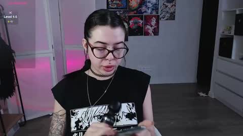 Snapshot of eliza_benet_ chatting on 20, 1, 2025 Ari online show from 20, 1, 2025