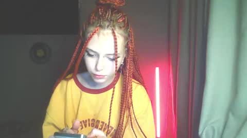 Elizabeth online show from 5, 3, 2025