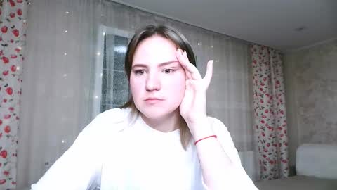 Elizabeth online show from 16, 11, 2025