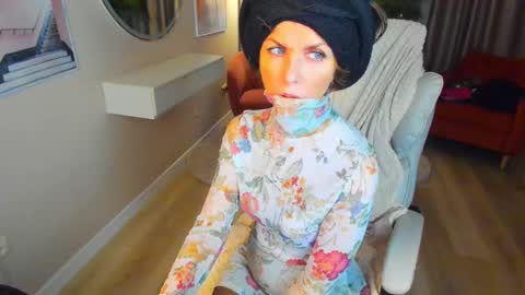 Elizabethangel online show from 10, 3, 2025