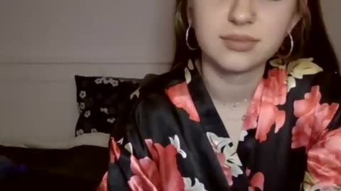 Elizabet 18 online show from 21, 2, 2025