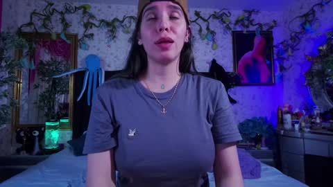 Elizabeth online show from 16, 1, 2025