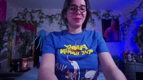 Elizabeth online show from 20, 1, 2025