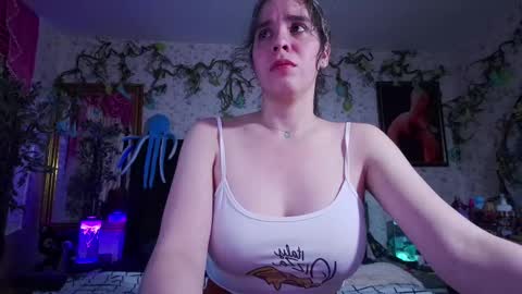 Elizabeth online show from 16, 9, 2025