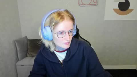 Snapshot of elizabeth_harpper chatting on 22, 9, 2025 Elizabeth online show from 22, 9, 2025