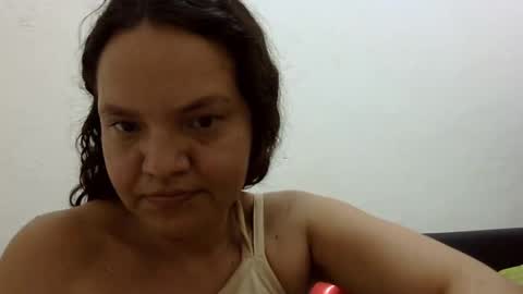 Elizabeth Martinez  online show from 8, 12, 2024