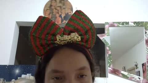 Elizabeth Martinez  online show from 14, 12, 2024