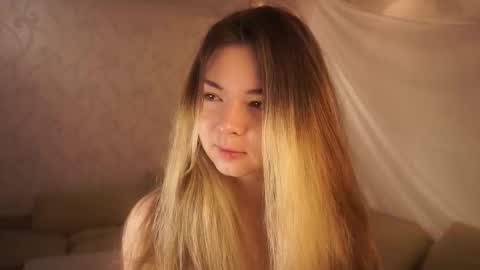 Elizabeth online show from 23, 10, 2025