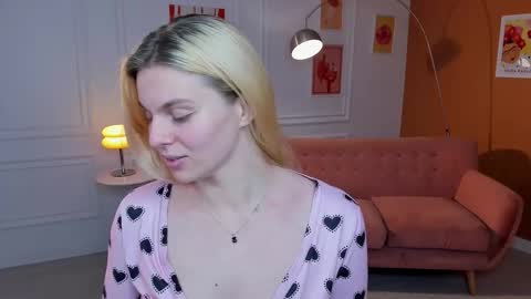elizabethmad online show from 3, 10, 2025