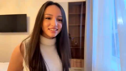 Mia online show from 22, 12, 2025