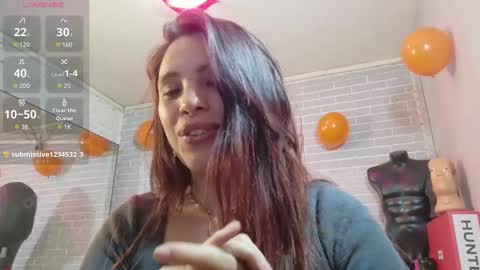   online show from 15, 10, 2025