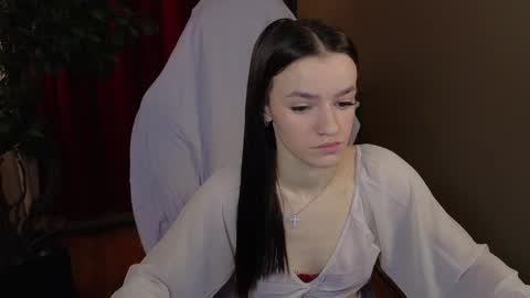 Snapshot of elizzza_ chatting on 5, 12, 2025 elizzza_ online show from 5, 12, 2025