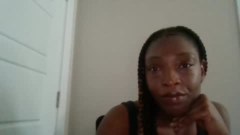 Snapshot of ella5eju chatting on 14, 9, 2025 GFE online show from 14, 9, 2025