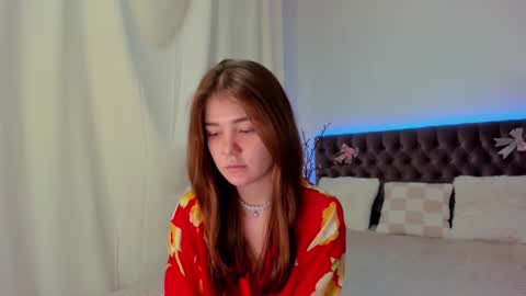 Ella Mayers online show from 24, 2, 2025