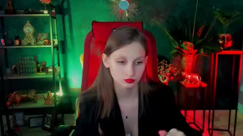 Ella online show from 28, 2, 2025