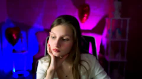 Ella online show from 3, 3, 2025