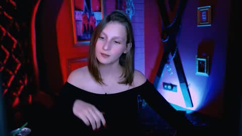 Ella online show from 27, 9, 2025