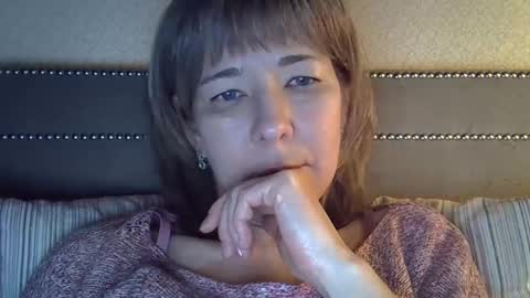 ellajohnsonx online show from 14, 2, 2025