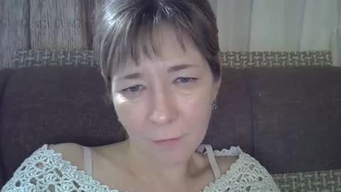 ellajohnsonx online show from 16, 2, 2025