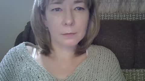 ellajohnsonx online show from 6, 3, 2025