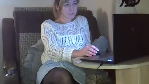 ellajohnsonx online show from 8, 3, 2026