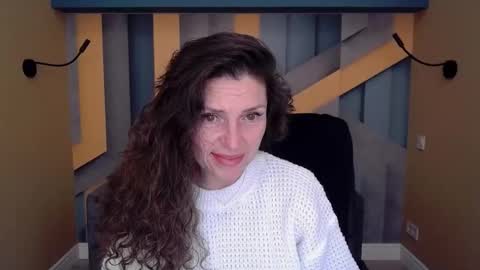 EllaLongs online show from 11, 11, 2025