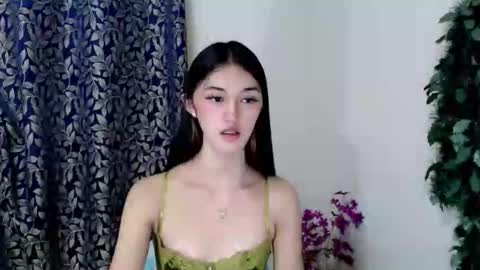 ELLA online show from 14, 9, 2025