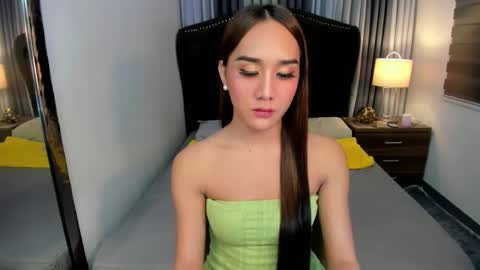 Sophia online show from 23, 2, 2025