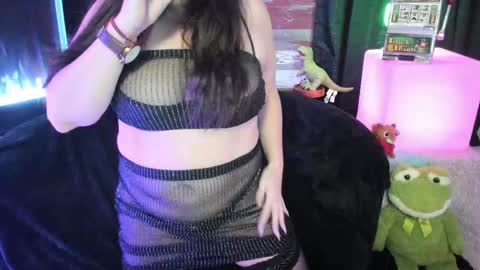 ELLE online show from 26, 10, 2025