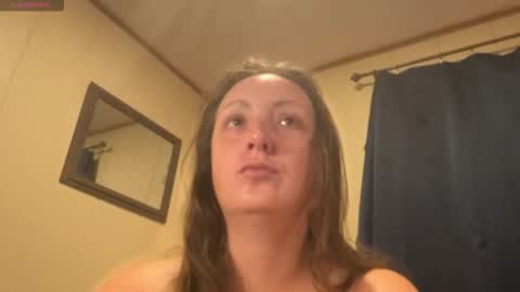 elle online show from 12, 11, 2025