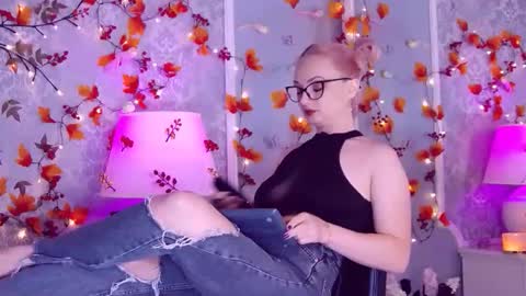 Elliana online show from 12, 9, 2025