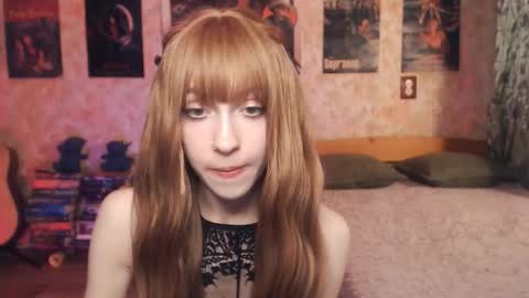 ellie_friendly online show from 18, 10, 2025