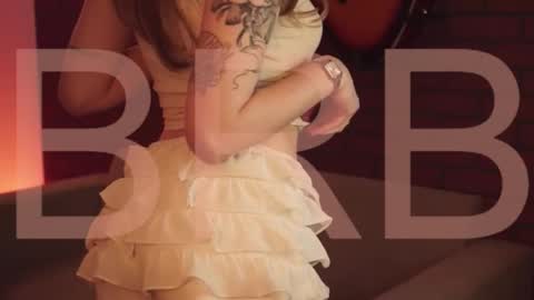 elliecutes online show from 12, 1, 2026