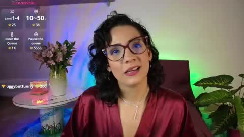 Snapshot of elliee1 chatting on 7, 3, 2025 elliee1 online show from 7, 3, 2025