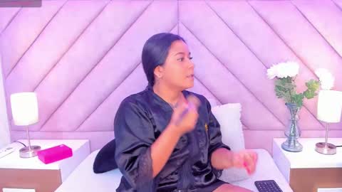   online show from 10, 11, 2025